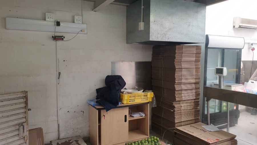 To Let Commercial Property for Rent in Woodstock Western Cape